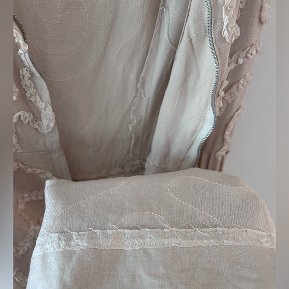 VINTAGE Linen-Like Beige Sleeveless Dress with 3D Ruffled Ribbon Details - Picture 8 of 13